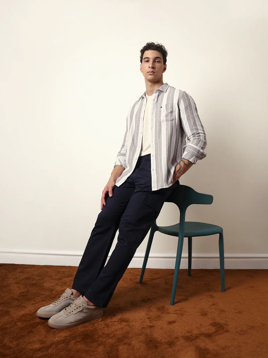 BROOK - Image 2