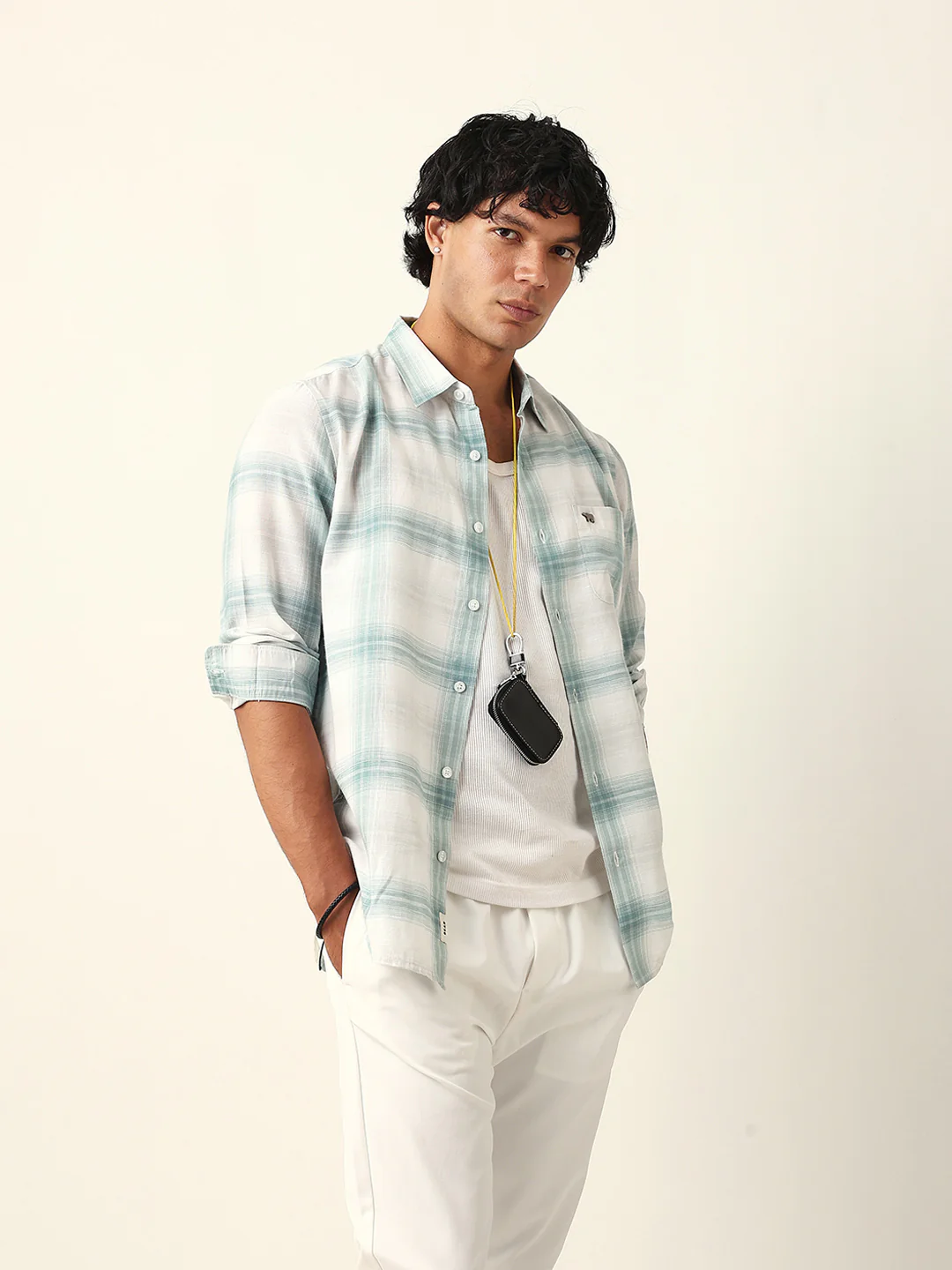 GURVED - Image 4