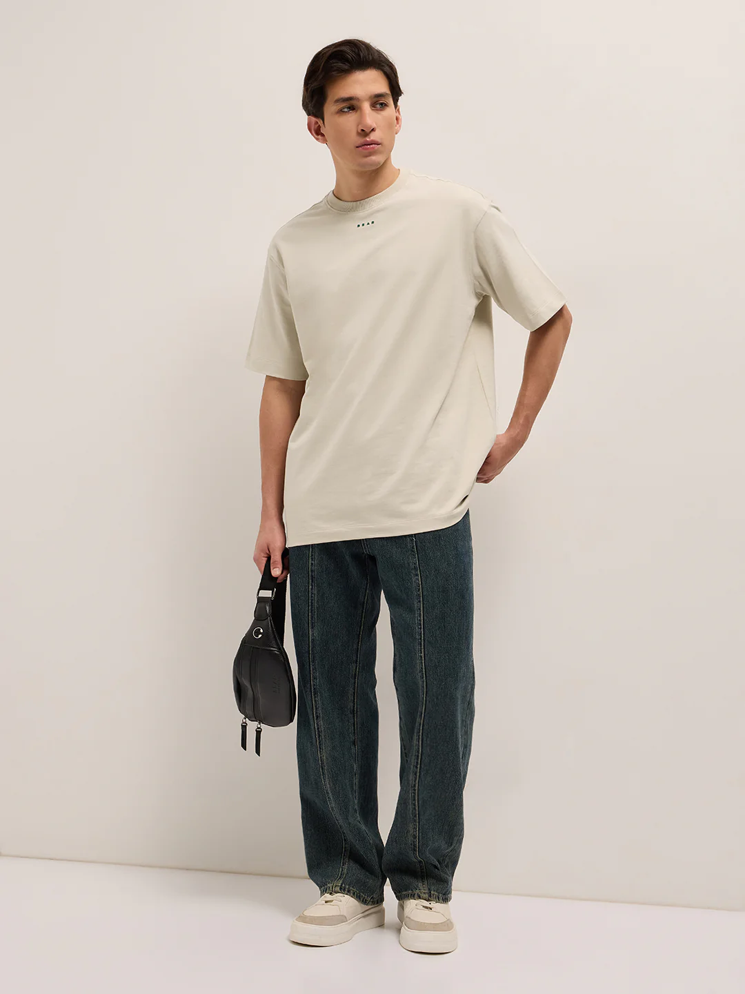 LAM - Image 4