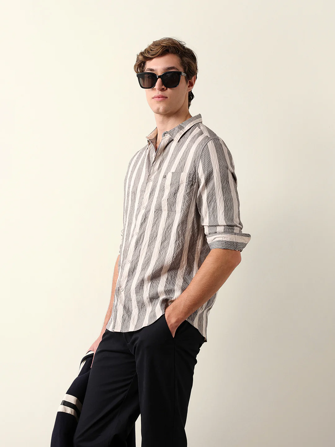 LUIS-BG - Image 4