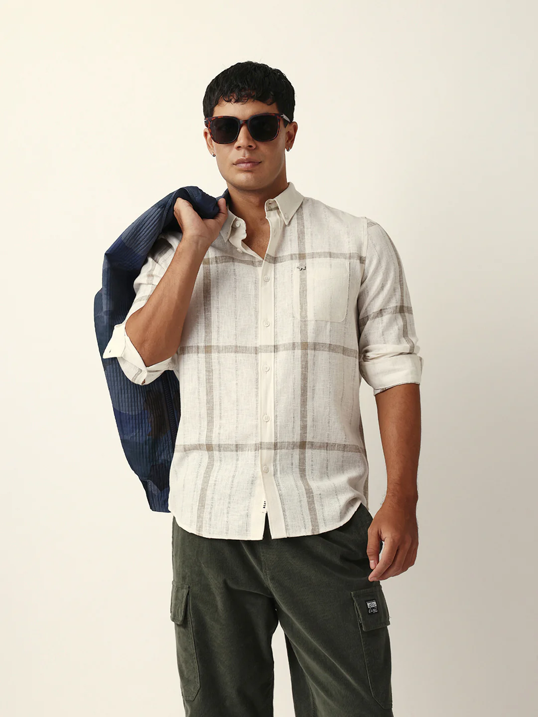 MELROW - Image 3