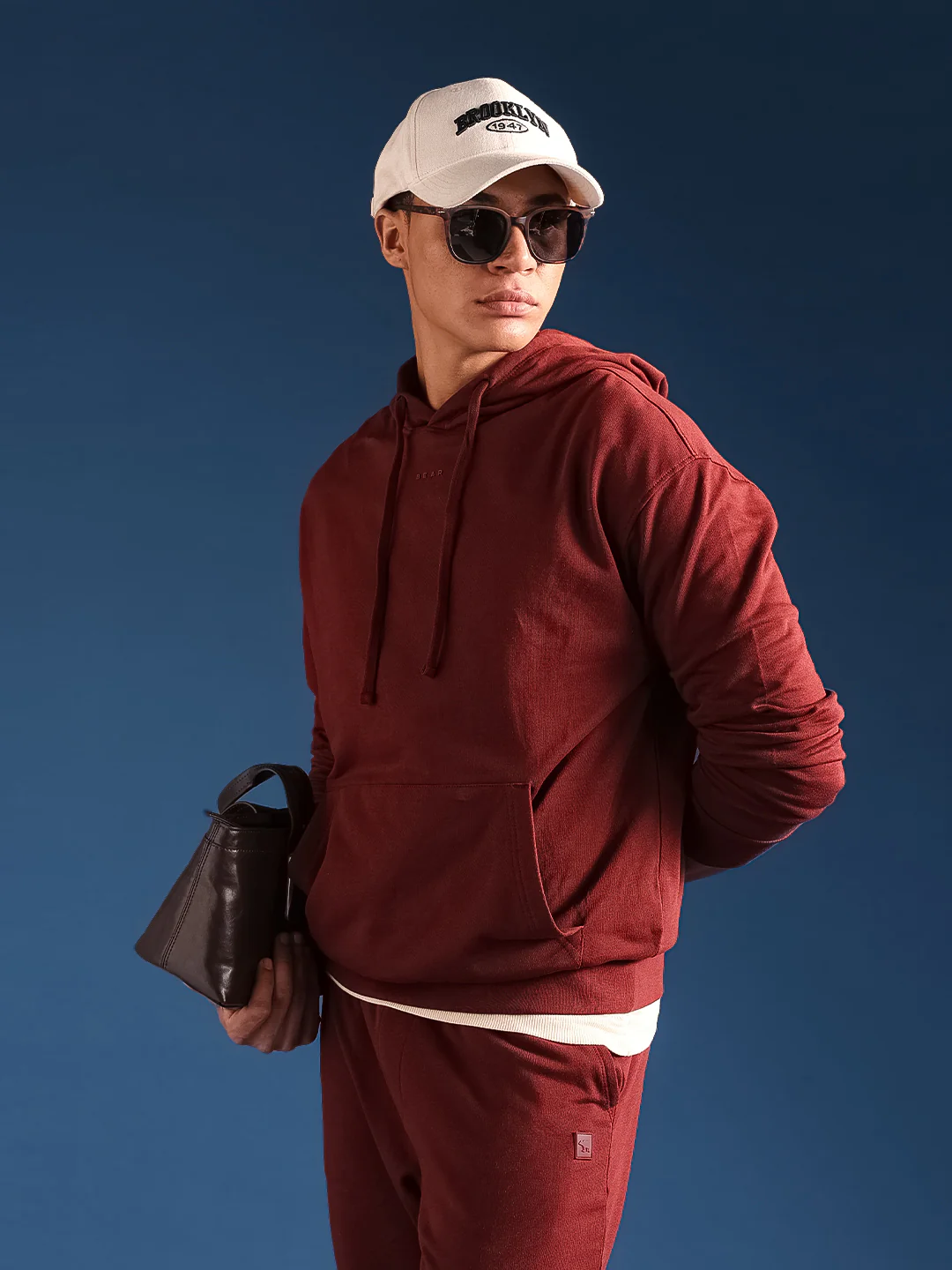 MOLOSER - Image 2